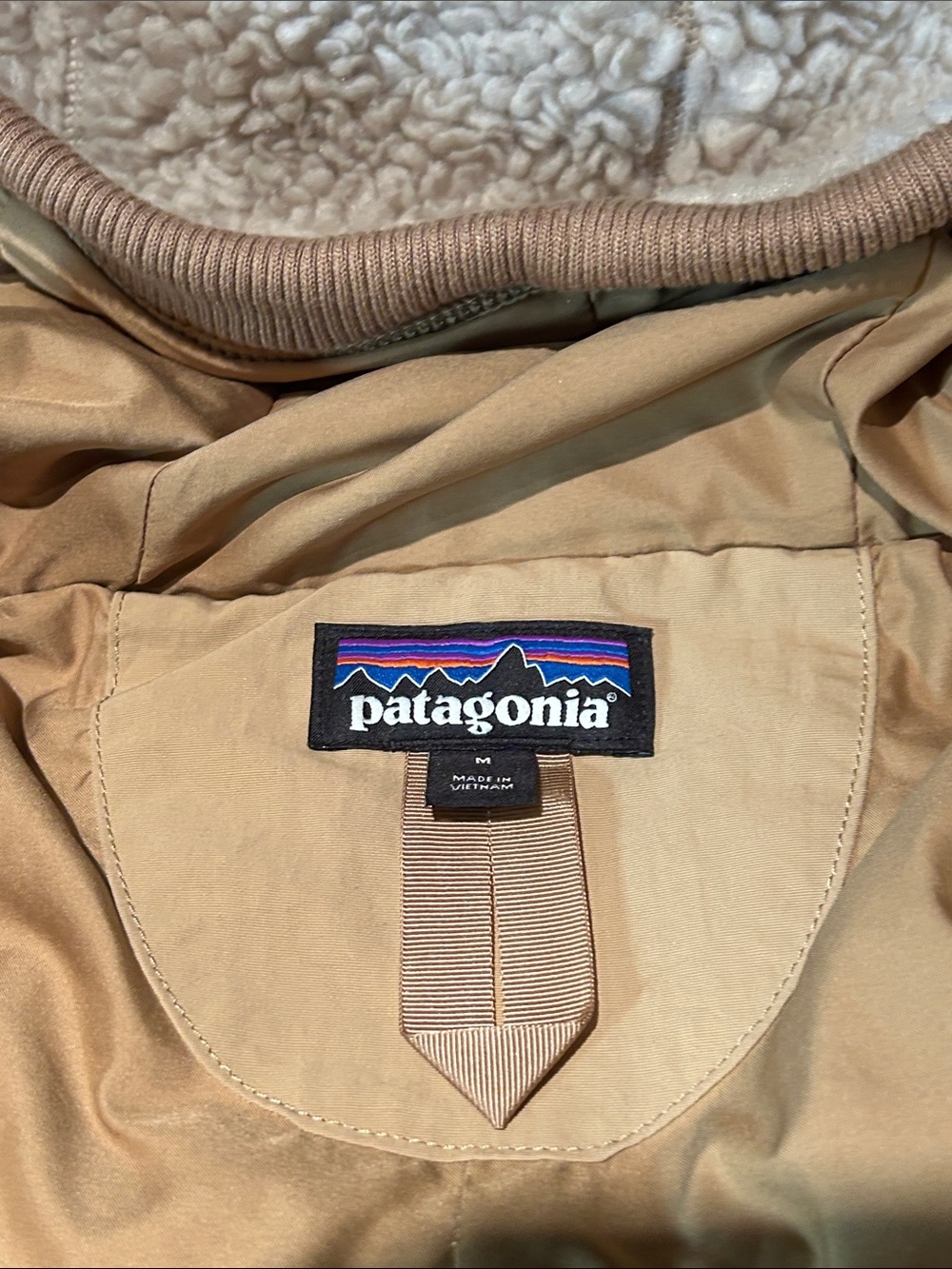 Patagonia Cream Sherpa Hooded Zip-Front Jacket - Picture 3 of 4